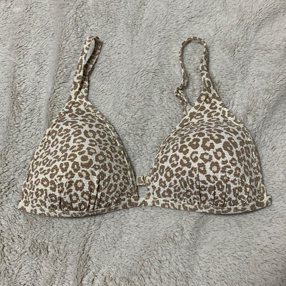 Gianni Bini Other - 🔥Gianni bini bikini top!